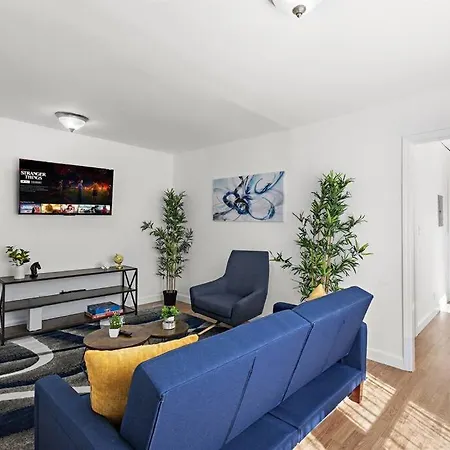 Comfy Cozy Retreat - Nyc & Nwk W Free Parking Appartement